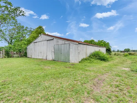 2100 Pine Knoll Road Bay City TX 77414