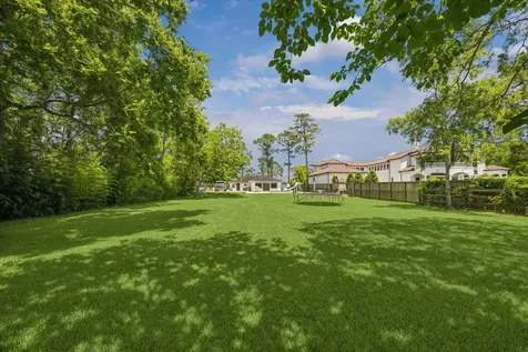 206 Melody Lane Friendswood TX 77546