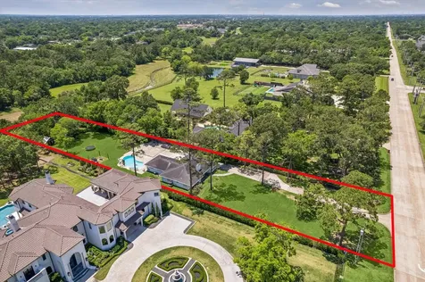 206 Melody Lane Friendswood TX 77546