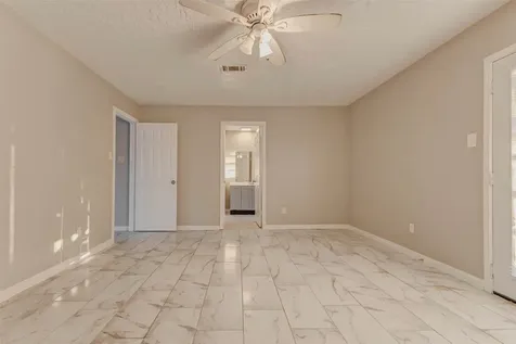 8622 Connaught Garden Drive Houston TX 77083
