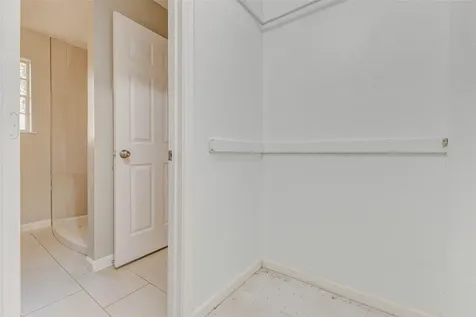 8622 Connaught Garden Drive Houston TX 77083