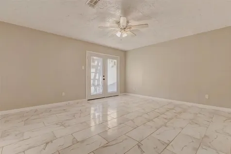 8622 Connaught Garden Drive Houston TX 77083