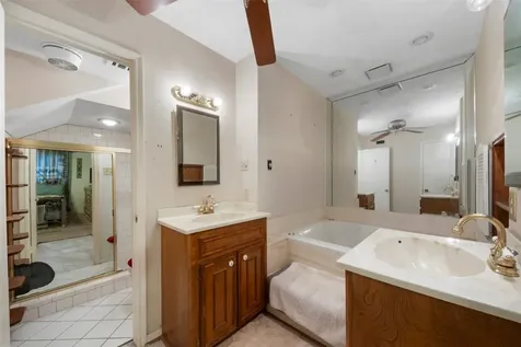 10614 Huntington Point Drive Houston TX 77099