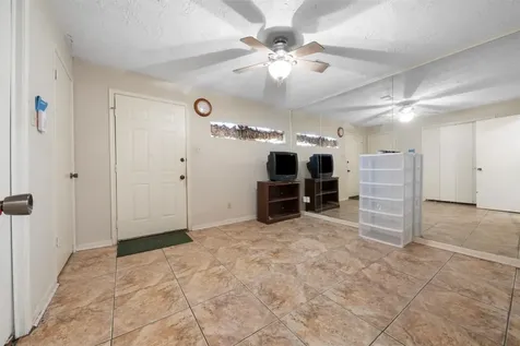 10614 Huntington Point Drive Houston TX 77099