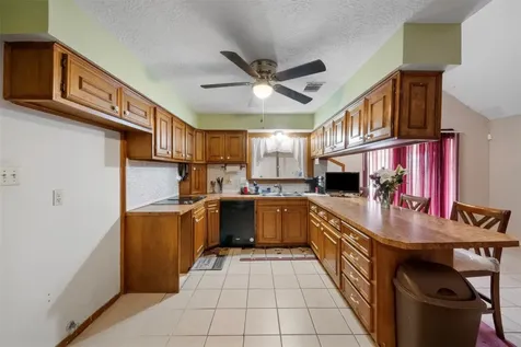 10614 Huntington Point Drive Houston TX 77099