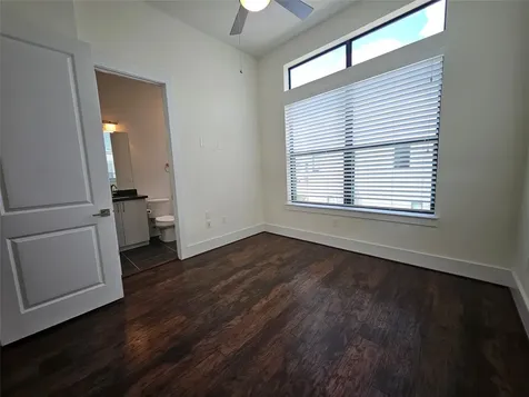 2401 Crawford Street C2a Houston TX 77004
