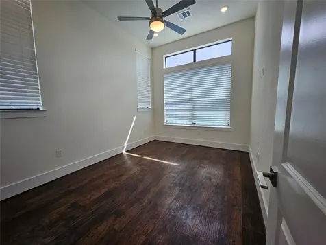 2401 Crawford Street C2a Houston TX 77004