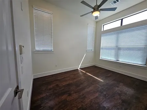 2401 Crawford Street C2a Houston TX 77004