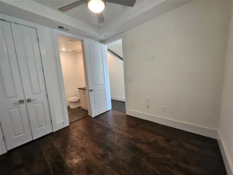 2401 Crawford Street C2a Houston TX 77004