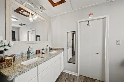 3223 Avenue M B Galveston TX 77550