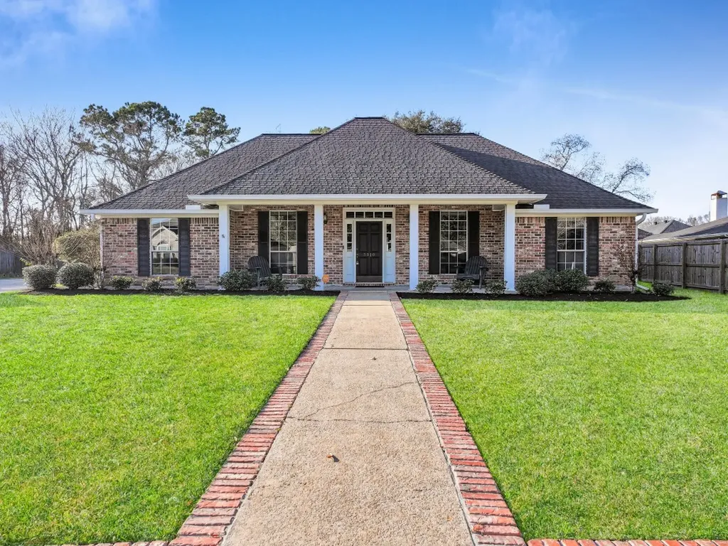 3910 Cypress Point Drive Beaumont TX 77707