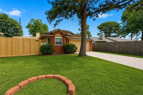 9114 Golden Sunshine Drive Houston TX 77064