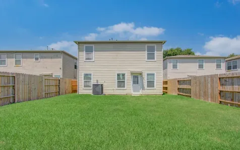 3407 Becker Glen Street Fresno TX 77545