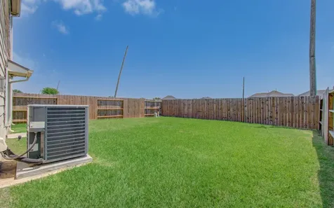 3407 Becker Glen Street Fresno TX 77545