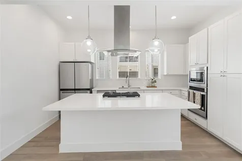 7702 West Side Villas Lane Houston TX 77055