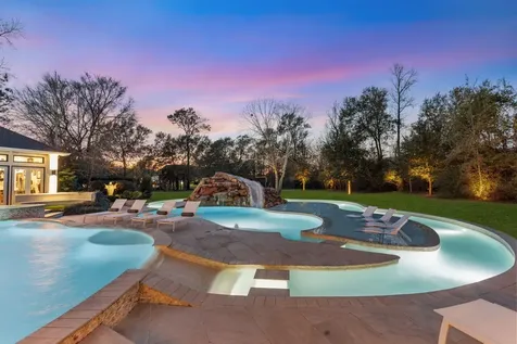 25910 Haven Lake Drive Tomball TX 77375