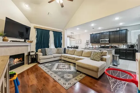 230 Golden Grain Drive Rosenberg TX 77469