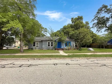 502 E Fayle Street Baytown TX 77520