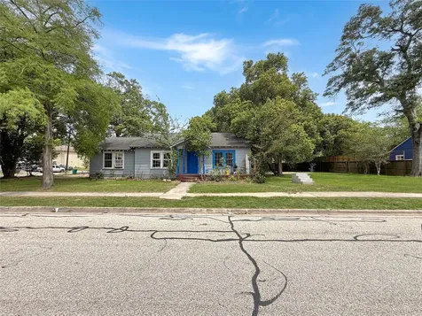 502 E Fayle Street Baytown TX 77520