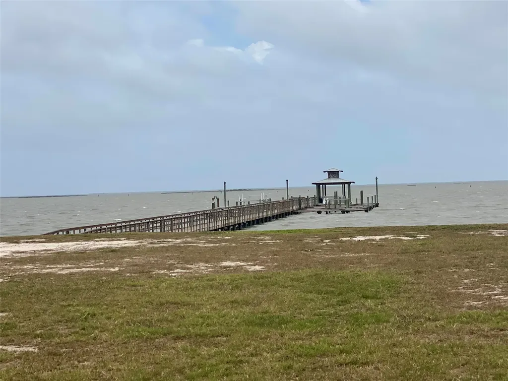 122 Bismarck Lane Rockport TX 78382