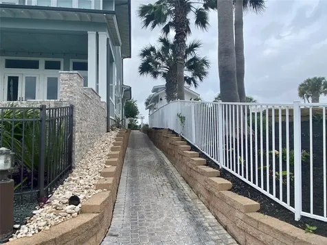 122 Bismarck Lane Rockport TX 78382
