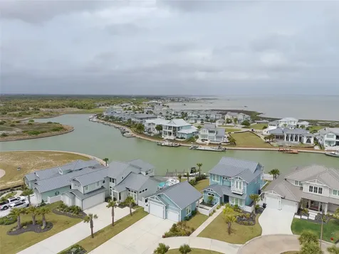 122 Bismarck Lane Rockport TX 78382
