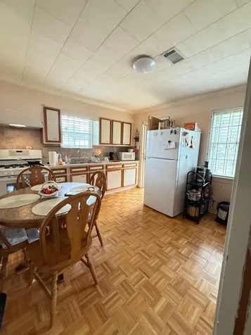 2003 Alta Vista Street Houston TX 77023