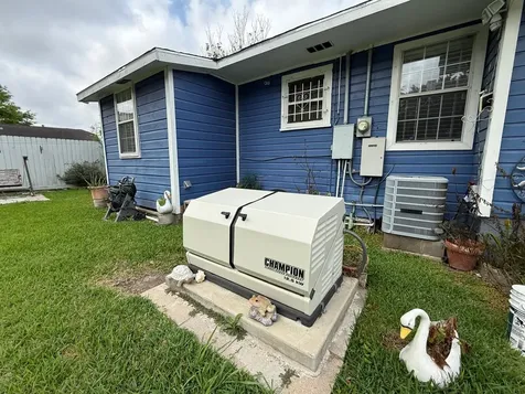 2003 Alta Vista Street Houston TX 77023