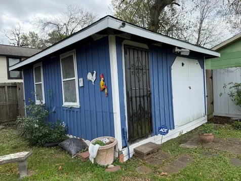 2003 Alta Vista Street Houston TX 77023