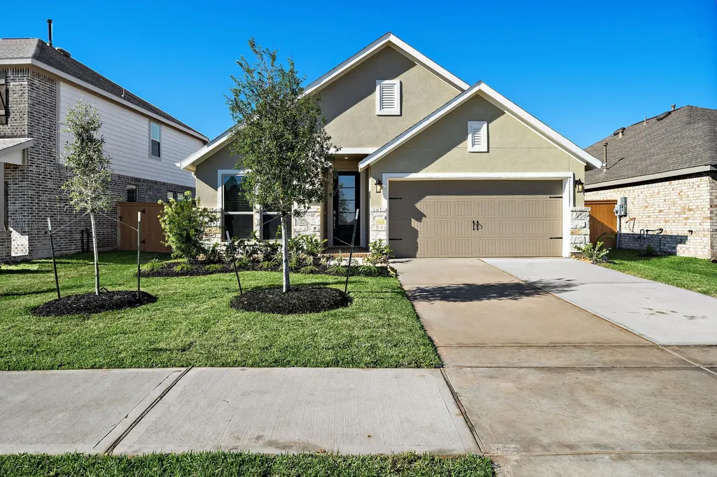 4823 Shimmer Side Drive Katy TX 77493