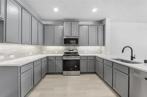 8046 Scanlan Trace Missouri City TX 77459