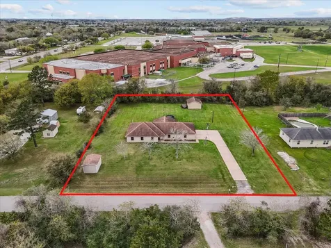 4010 N Morning Glory Drive Santa Fe TX 77517