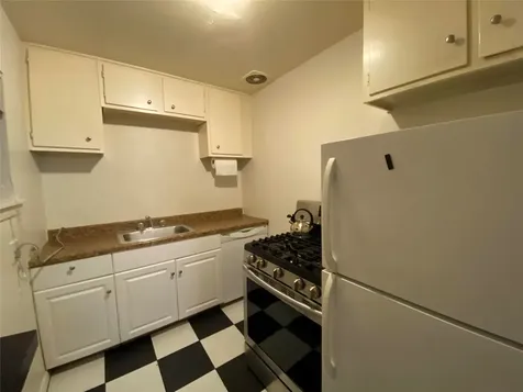 205 Avondale Street 5 Houston TX 77006