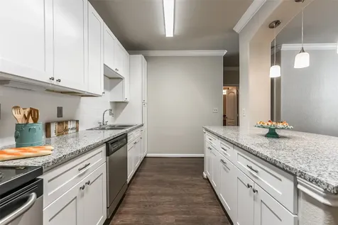 1711 Old Spanish Trail 228 Houston TX 77054