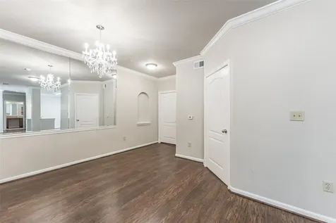 1711 Old Spanish Trail 228 Houston TX 77054
