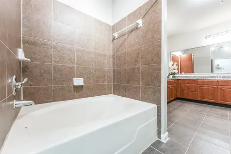 1711 Old Spanish Trail 228 Houston TX 77054