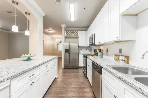 1711 Old Spanish Trail 228 Houston TX 77054