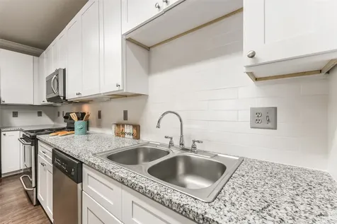 1711 Old Spanish Trail 228 Houston TX 77054