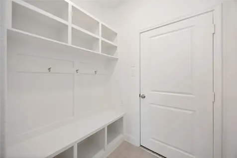 1711 Sterling Water Drive Missouri City TX 77459