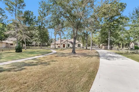 11498 Oak Springs Drive Willis TX 77378