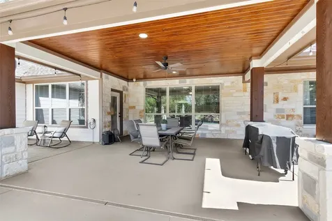 11498 Oak Springs Drive Willis TX 77378
