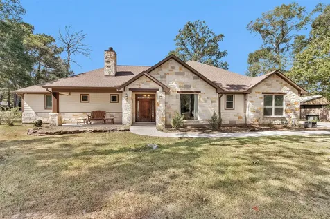 11498 Oak Springs Drive Willis TX 77378