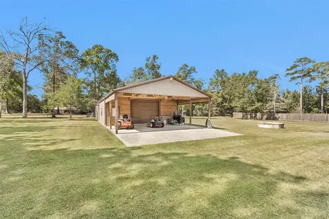 11498 Oak Springs Drive Willis TX 77378