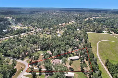 11498 Oak Springs Drive Willis TX 77378
