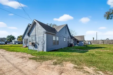 15627 Market Street Channelview TX 77530