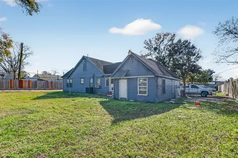 15627 Market Street Channelview TX 77530