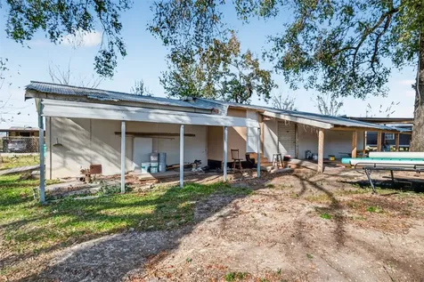 15627 Market Street Channelview TX 77530