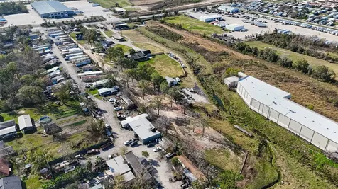 15627 Market Street Channelview TX 77530