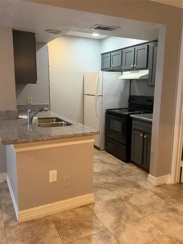 3919 Fairmont Parkway 205 Pasadena TX 77504