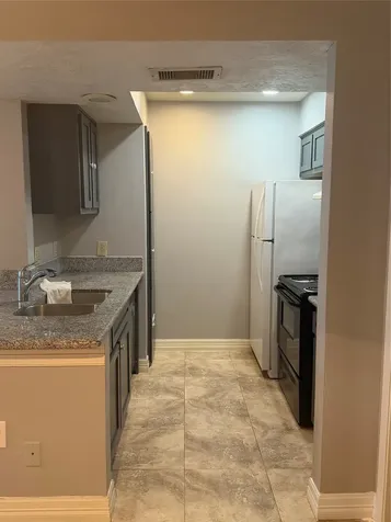 3919 Fairmont Parkway 205 Pasadena TX 77504